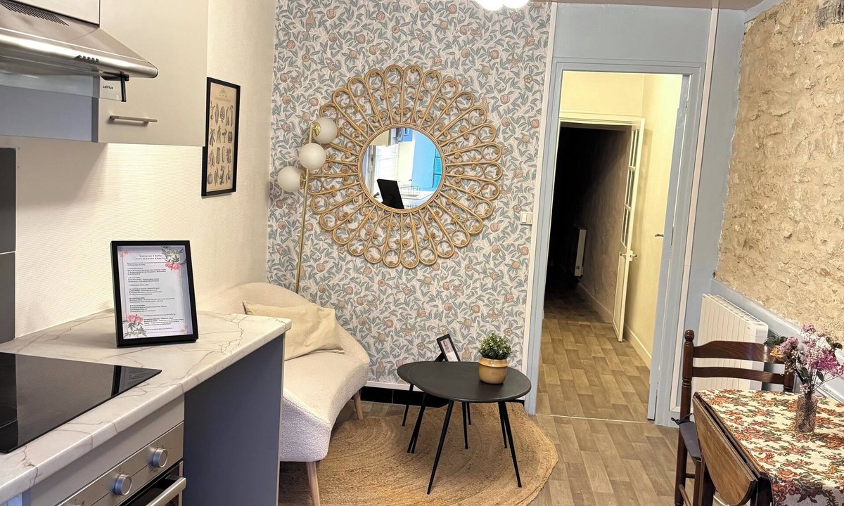 Ruffec House | Charming house close to the center and all amenities