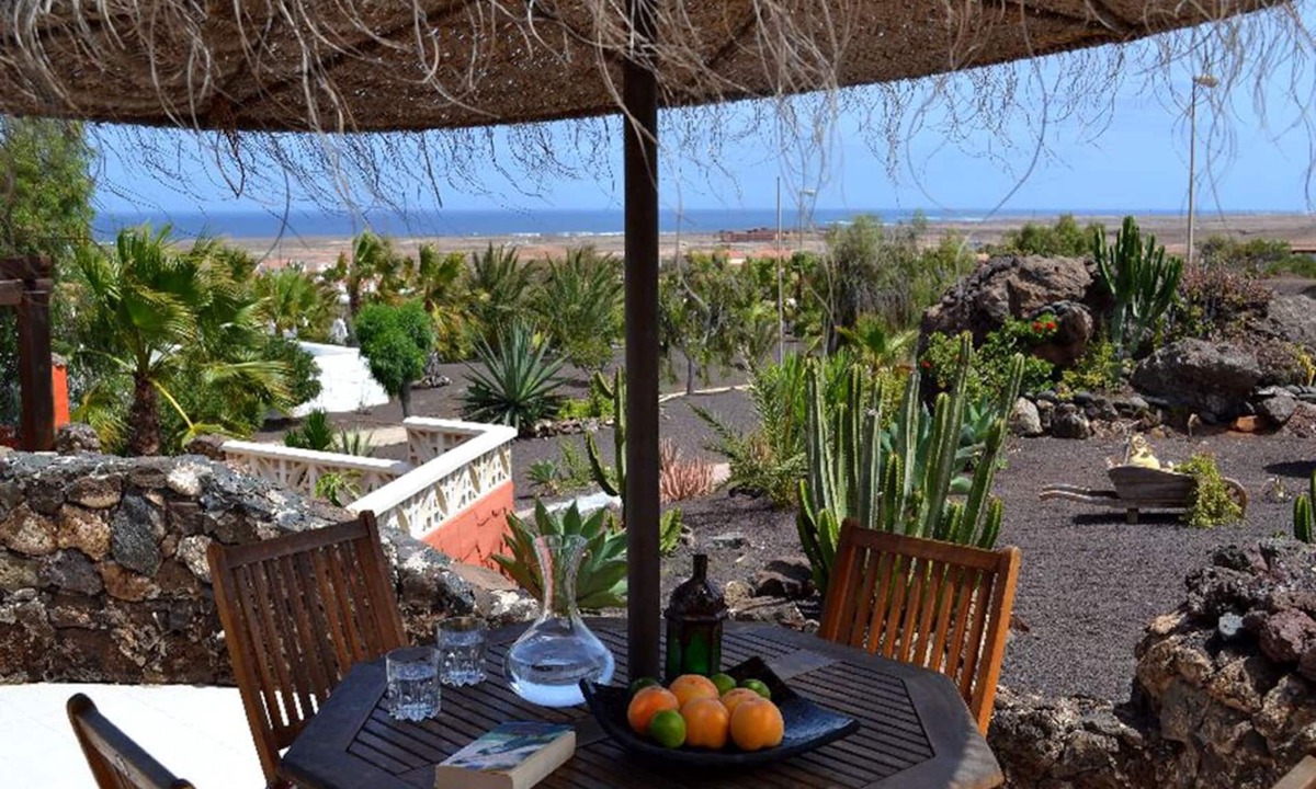 Parque Holandes Ski Chalet | Charming house, splendid ocean view. Private terrace