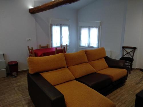 Arnedillo House | Charming house in Arnedillo with terrace