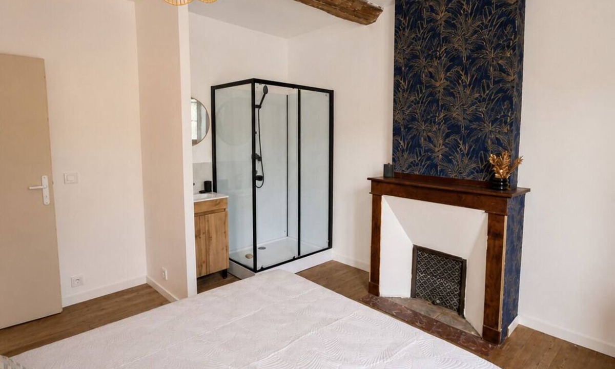Cintegabelle House | Charming house in the heart of the village with 3 private suites
