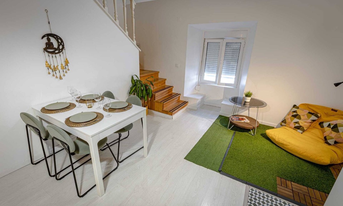 Alcantara Apartment | Charming House Lx