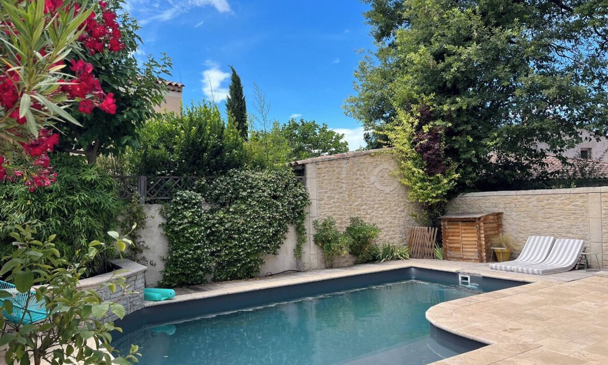 Aix-en-Provence House | Charming house with swimming pool and pétanque - sleeps up to 6