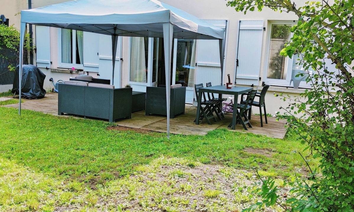 Royallieu Village House | Charming house with garden in Compiègne