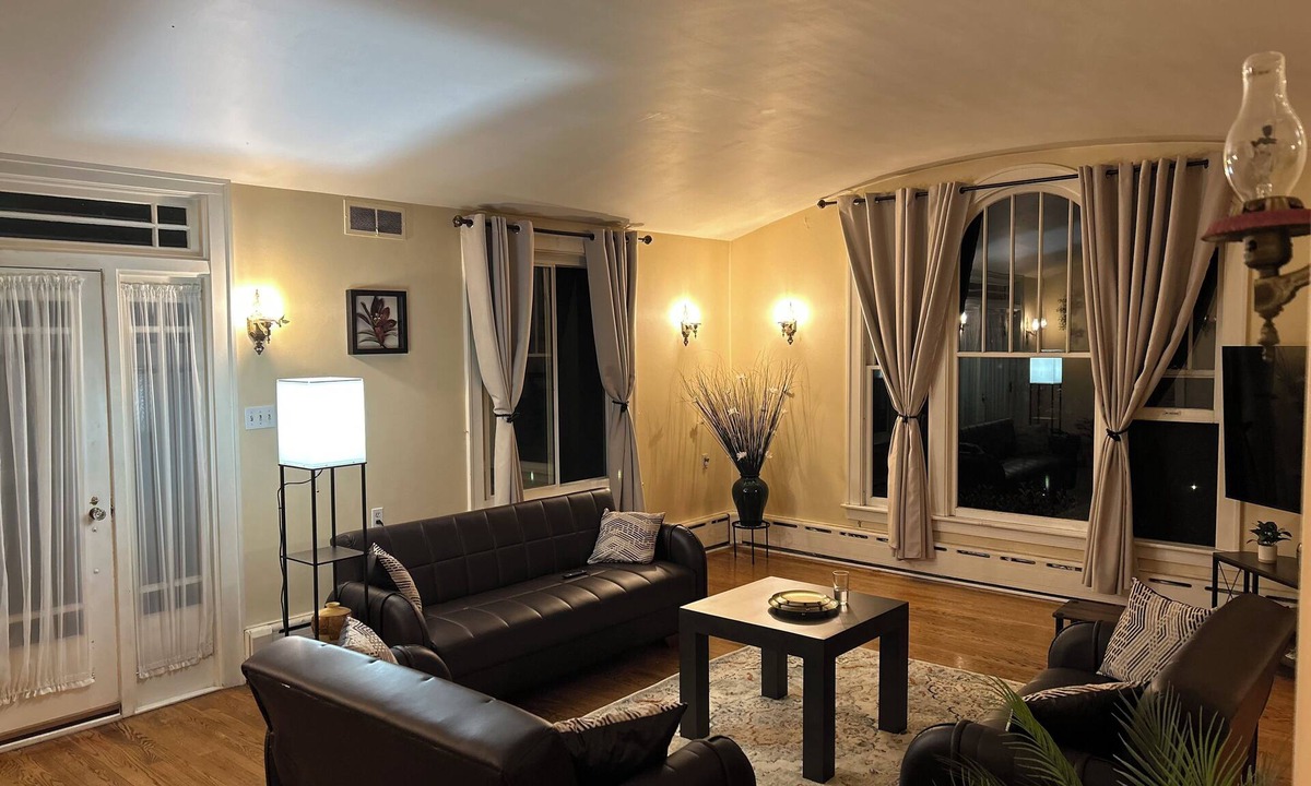 Tire Hill House | Charming Johnstown Home - 3BR Home with AC, WiFi & Office Corner