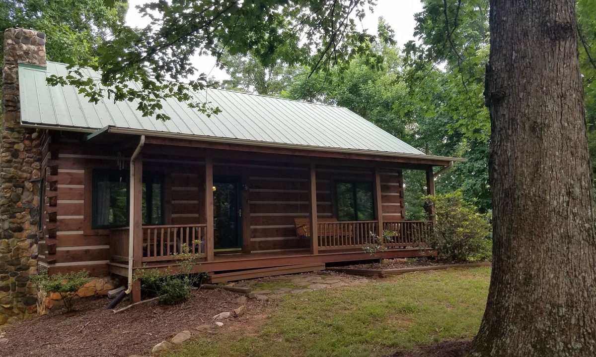 Smith River Cabin | Charming Log Home with Pond on 27 Acres with Mountain Views