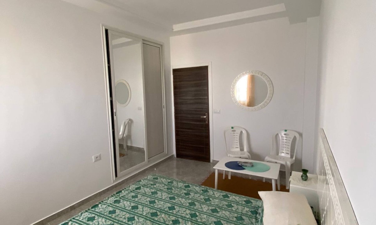 Kelibia House | Charming Maison S+2 en Front de Mer à Kélibia - Air-conditioned comfort