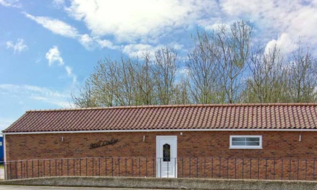Brisley House | Charming Mill Lodge in Brisley