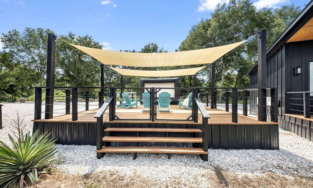 Waller Cabin | Charming Modern Farmhouse Tiny Home Retreat with Goats, Fishing Pond & Pool near Houston, Hempstead Texas