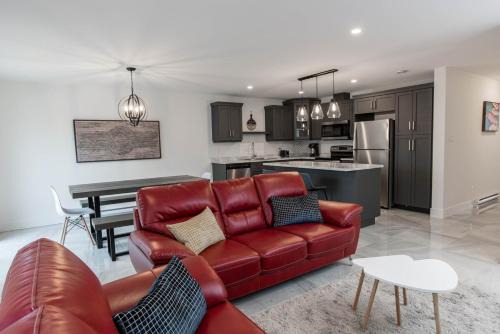 Moncton House | Charming, modern, luxury house with garage