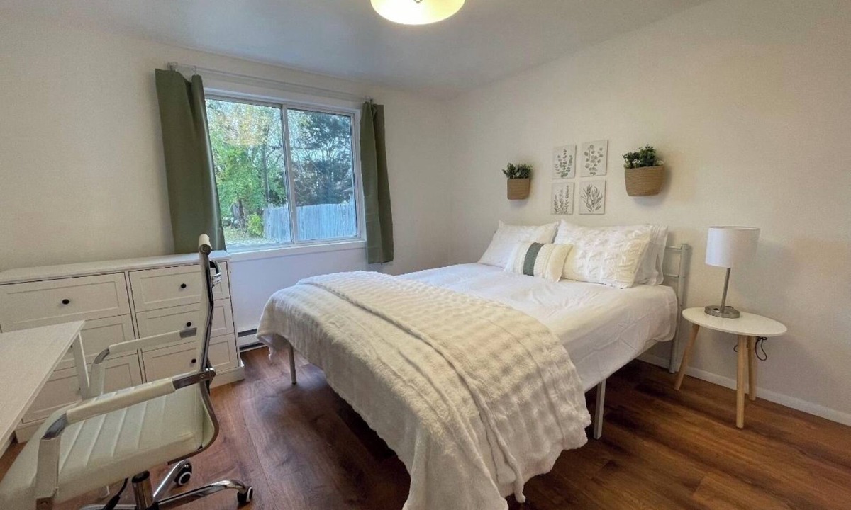 Madison Apartment | Charming, Newly-Renovated 1-Bedroom Madison Apartment