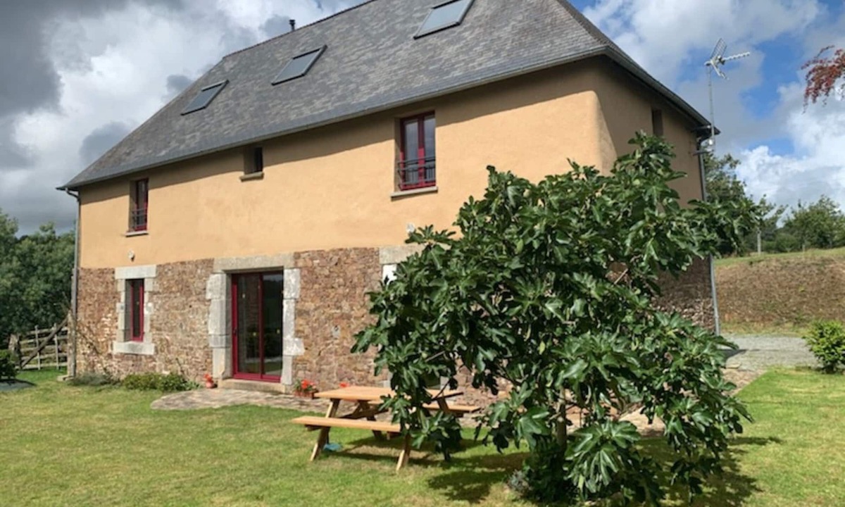 St-Denis-le-Vetu Cottage | Charming Normandy Cottage with Private Garden, Pets Welcome