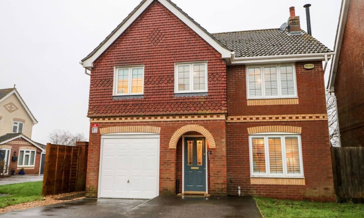 Boxgrove House | Charming Number 5 in Tangmere