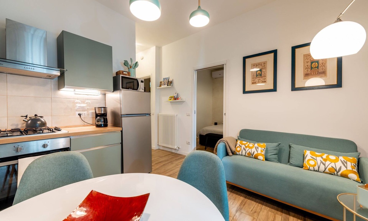 Old Town Apartment | CHARMING ONE BEDROOM APARTMENT ON THE OUTSKIRTS OF PG WITH FREE PARKING SPACE AND SELF CHECK IN