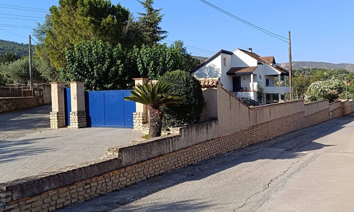 Ontinyent House | Charming penthouse, with views of the city (ideal for families)