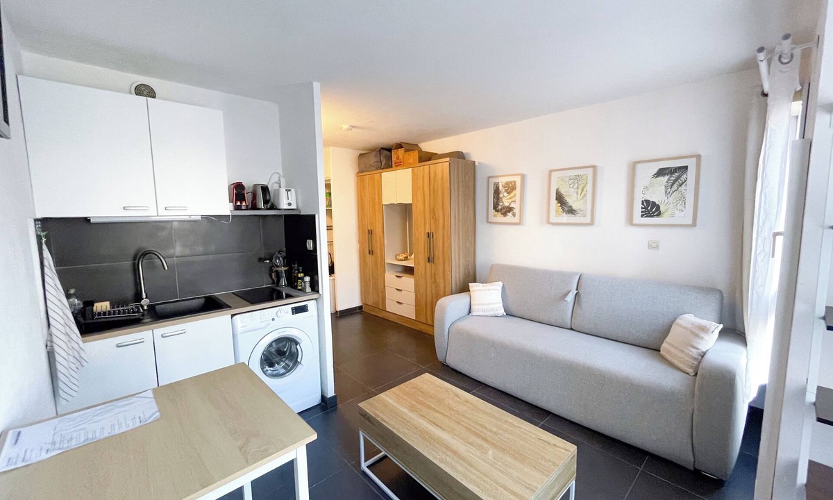 Musicians Quarter Apartment | Charming, practical and central studio just a stone's throw from the station