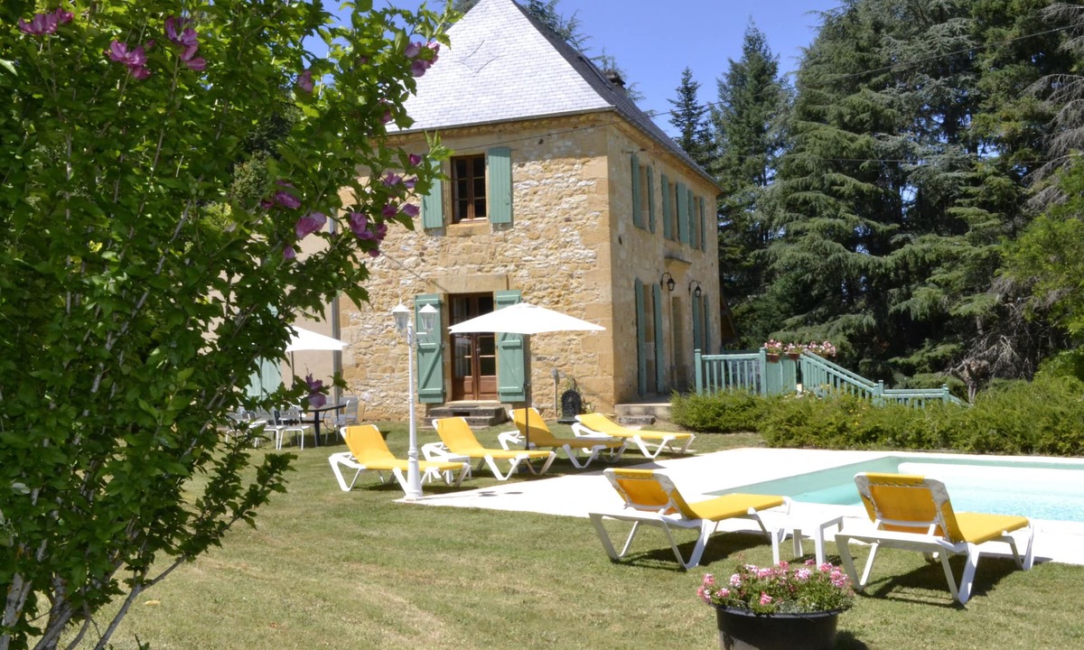 Gourdon House | Charming property on 3 hectares of parkland, peace and quiet 1km from the town center