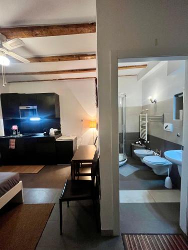 Lambrate Apartment | Charming Ringhiera Studio