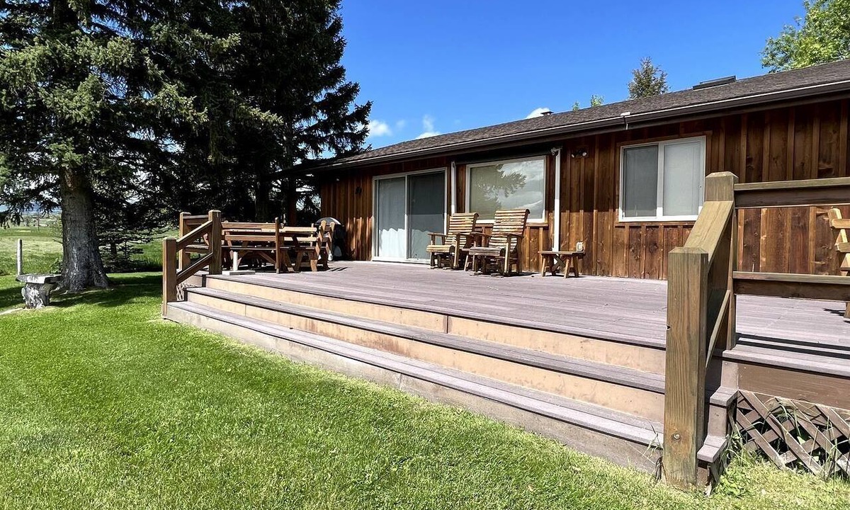 Ennis House | Charming Riverside Vacation Rental with Scenic Mountain Views near Ennis, Montana