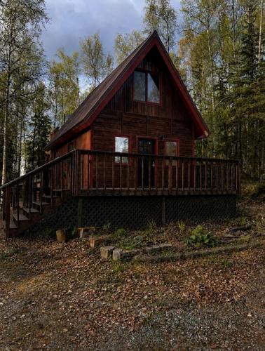 Big Lake House | Charming Rustic Cabin Retreat with Lake Views & Private Deck Near Big Lake Adventures in Wasilla, Alaska