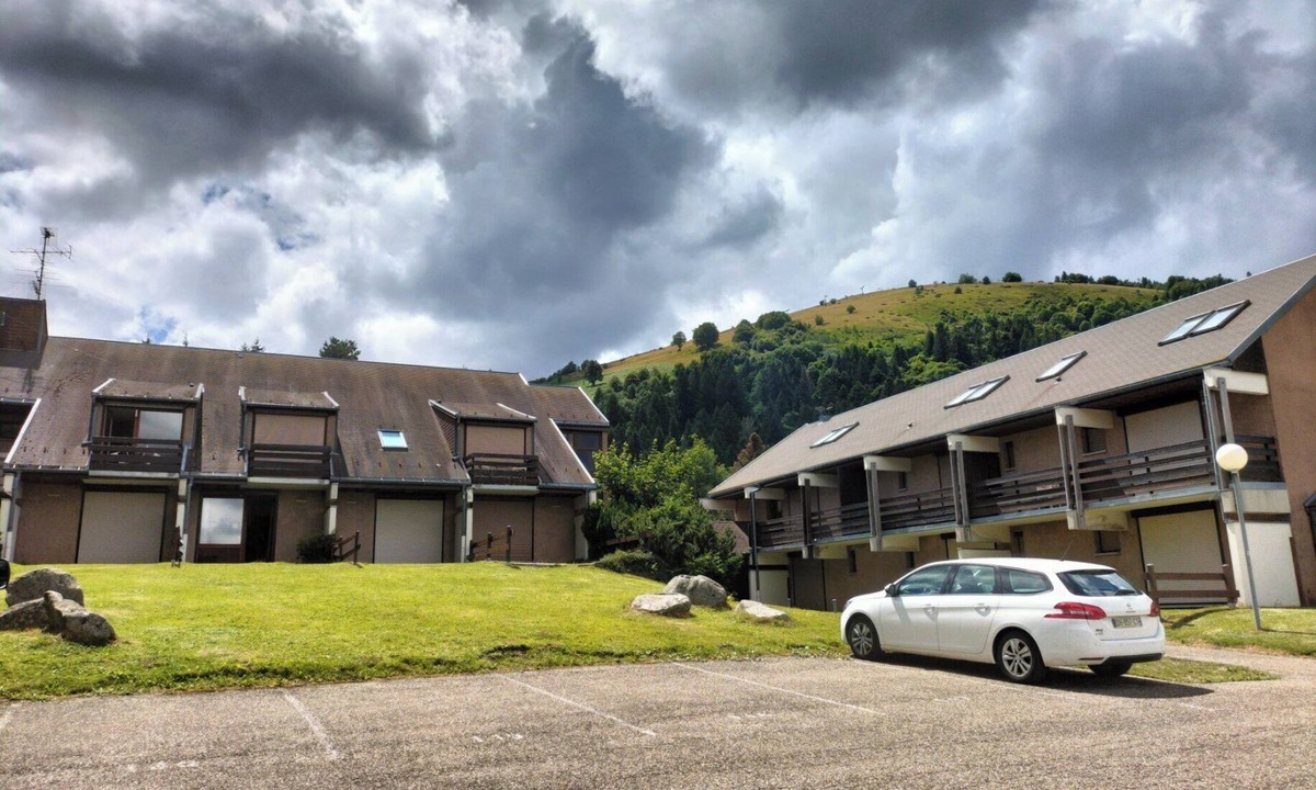 Muhlbach-sur-Munster Apartment | Charming studio cabin with mountain view