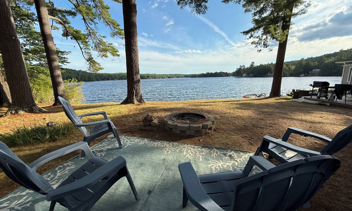 Monmouth Cottage | Charming Sand Pond Cottage Steps from Pristine Tacoma Lakes Water