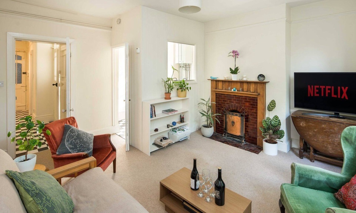 Addison Apartment | Charming Shepherd’s Bush Apartment