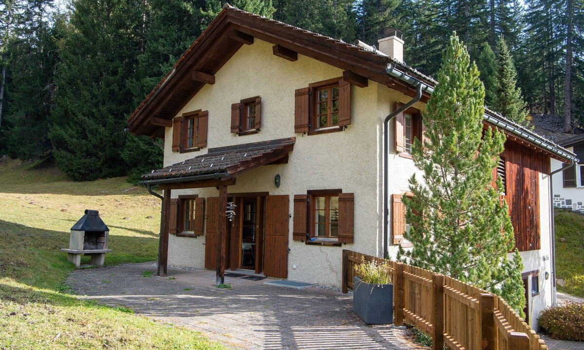 Vaz-Obervaz House | Charming ski-in/ski-out mountain hut