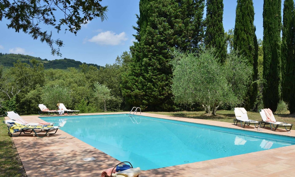 Cignano Villa | Charming stone villa with large pool in the heart of the Sienese Chianti