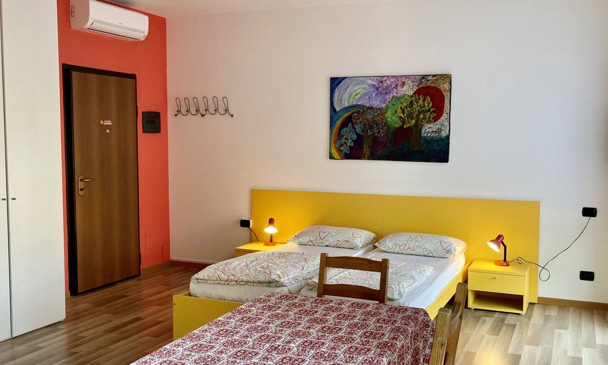 Malcesine Old Town Apartment | Charming studio apartment near Cable Car and lake with parking and balcony