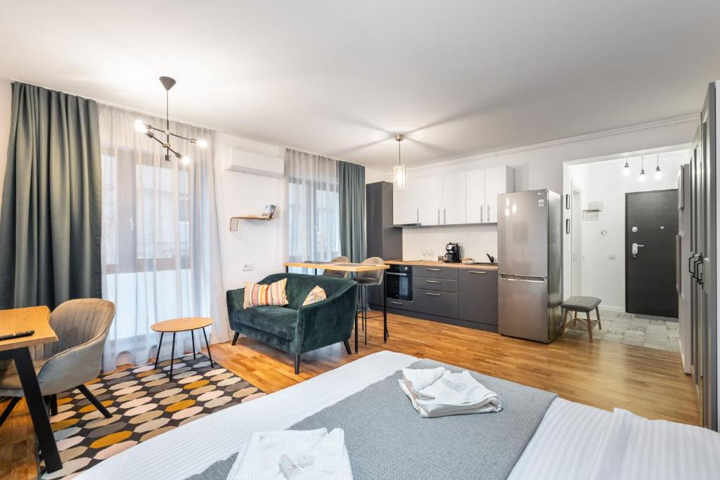 Bucharest Apartment | Charming Studio close to Unirii Square