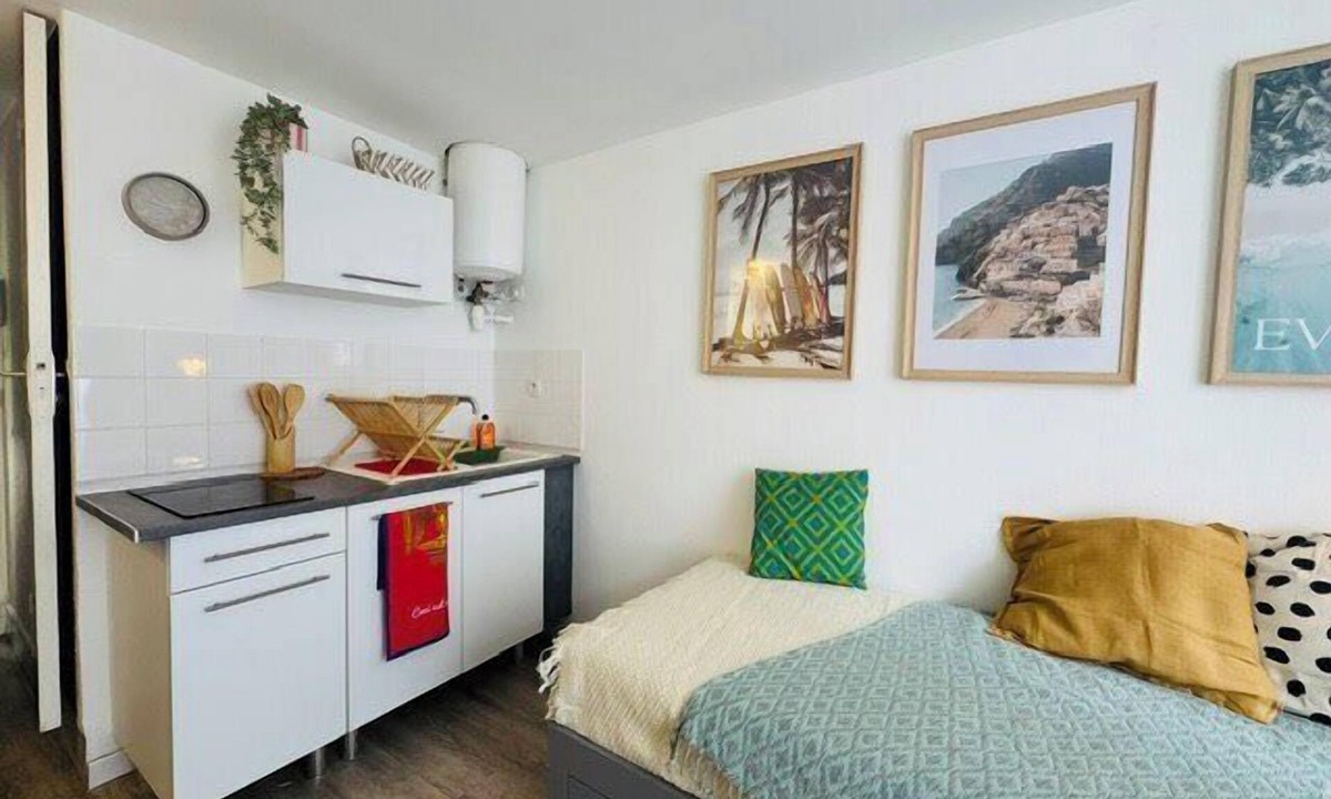 Haie Vigne Apartment | Charming studio for two in the heart of Caen