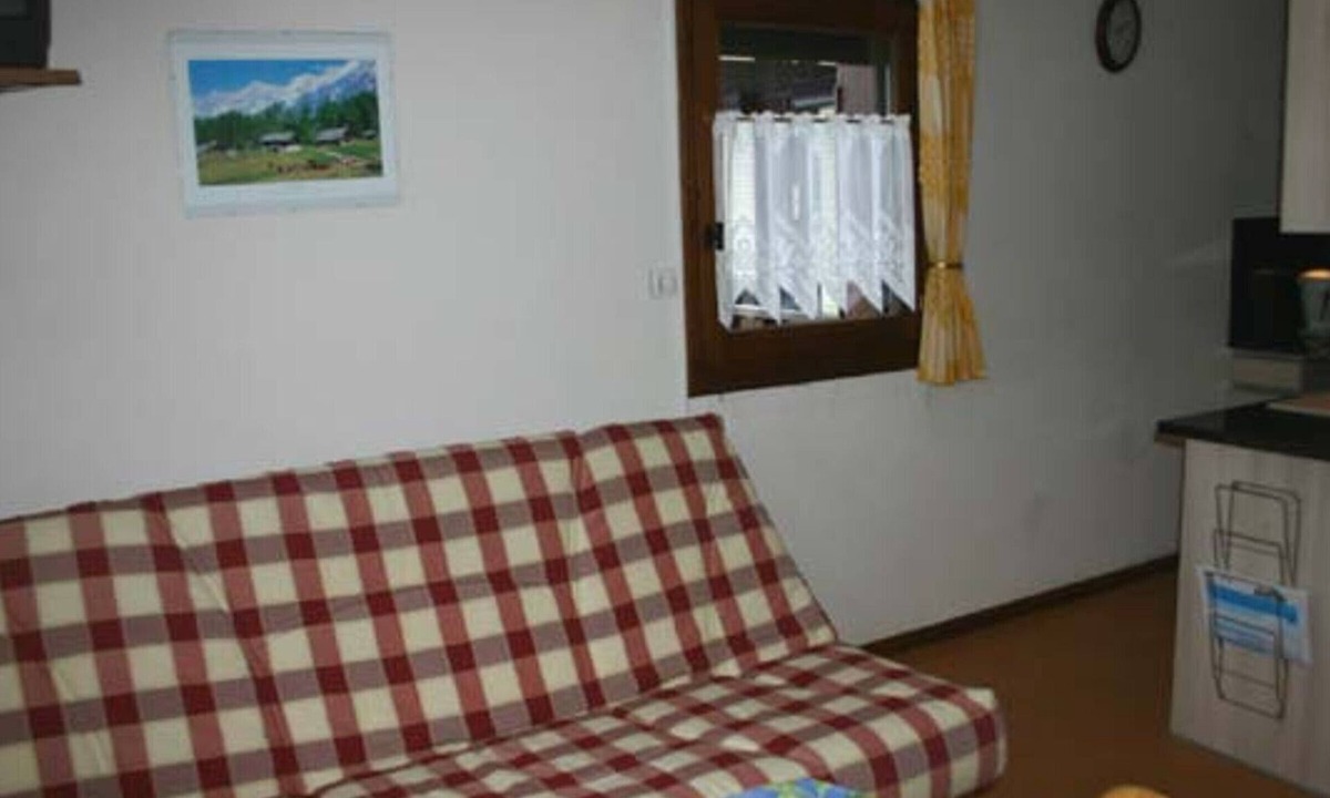 Le Praz de Lys Apartment | Charming studio in village center, easy slope access