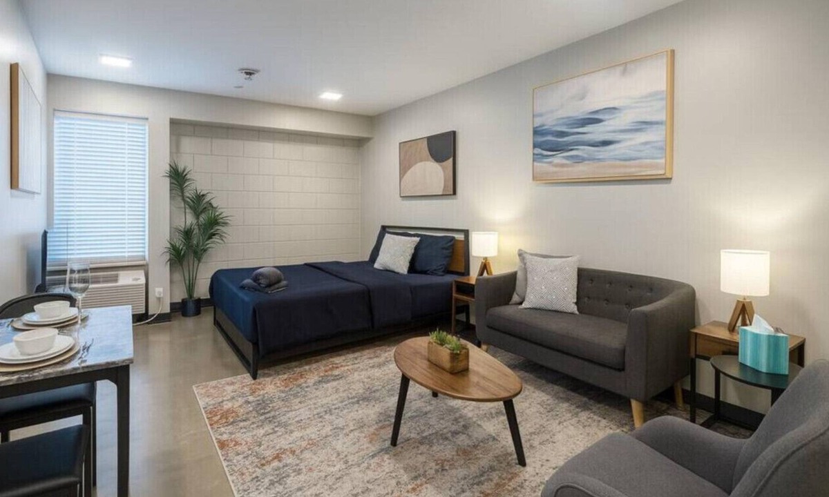 Five Points South Apartment | Charming Studio in Historic Five Points South #08