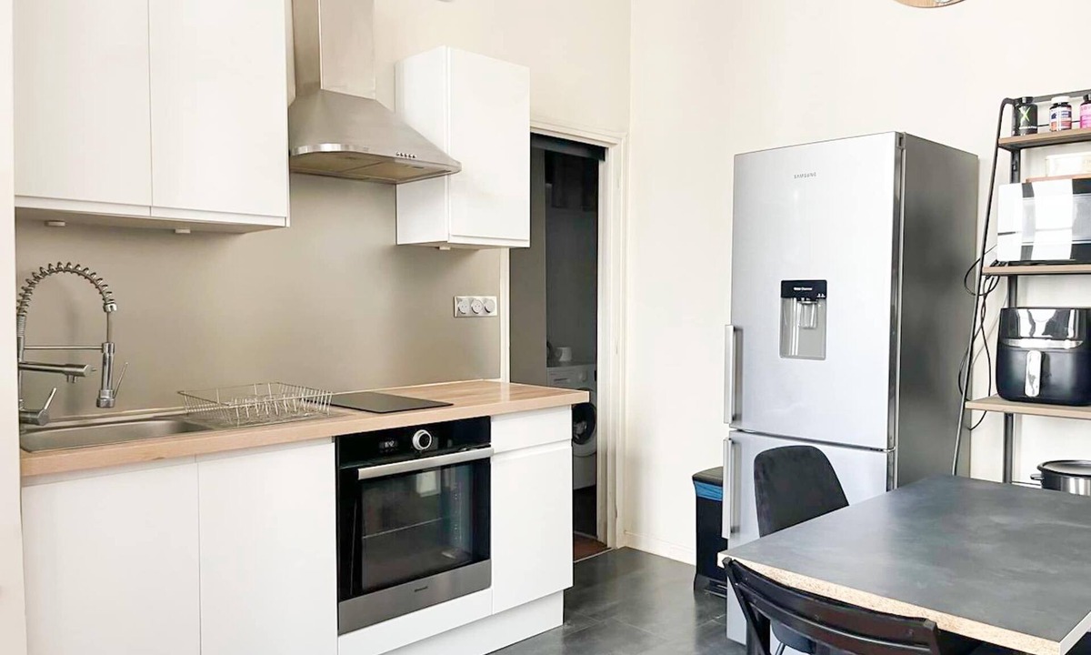 Saint-Michel - Nansouty - Saint-Genes Apartment | Charming Studio in the Heart of Bordeaux