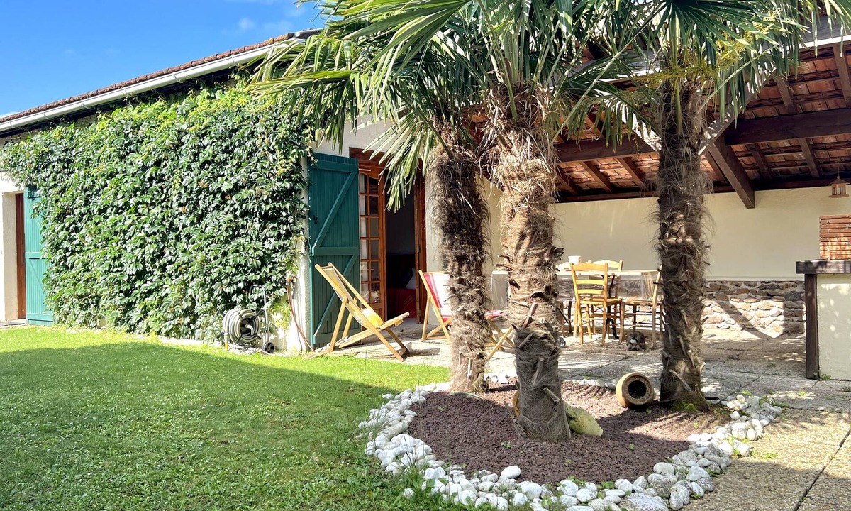 Tilh House | Charming studio in the Landes with swimming pool, terrace and barbecue!