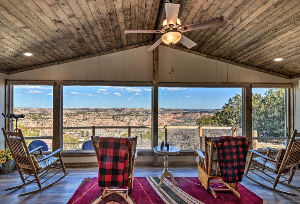 Canyon House | Charming Texas Home w/Stunning Canyon Views!