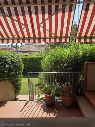 Avenza Villa | Charming Tuscan Villa-Sea, Mountains, Terrace & Pivat Garden