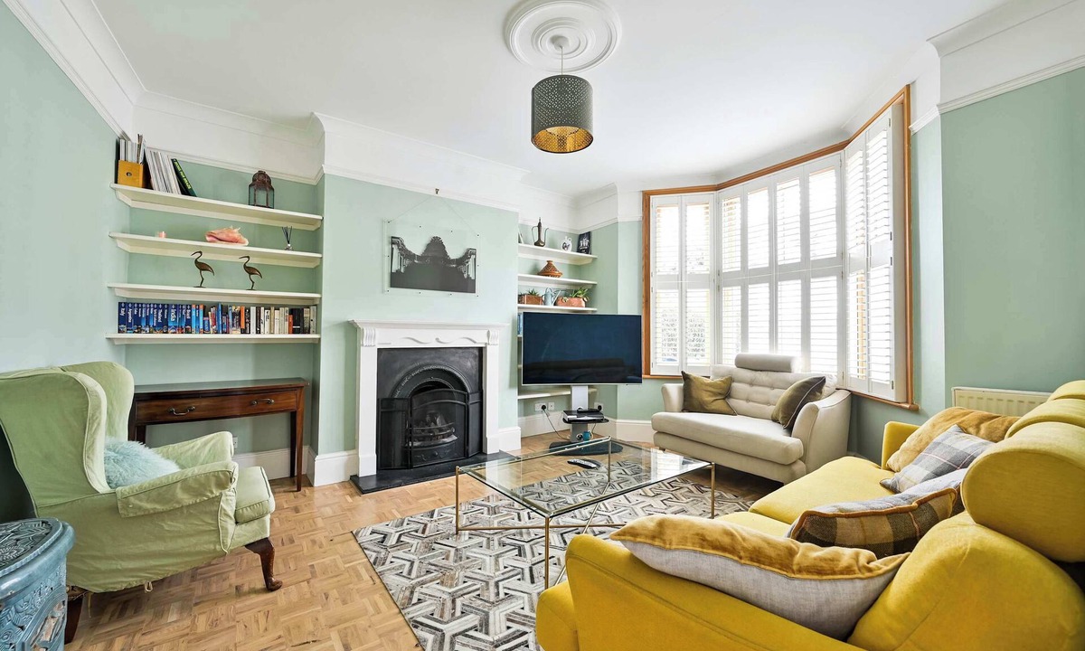West Harrow Condo | Charming Two-Bedroom Home in London