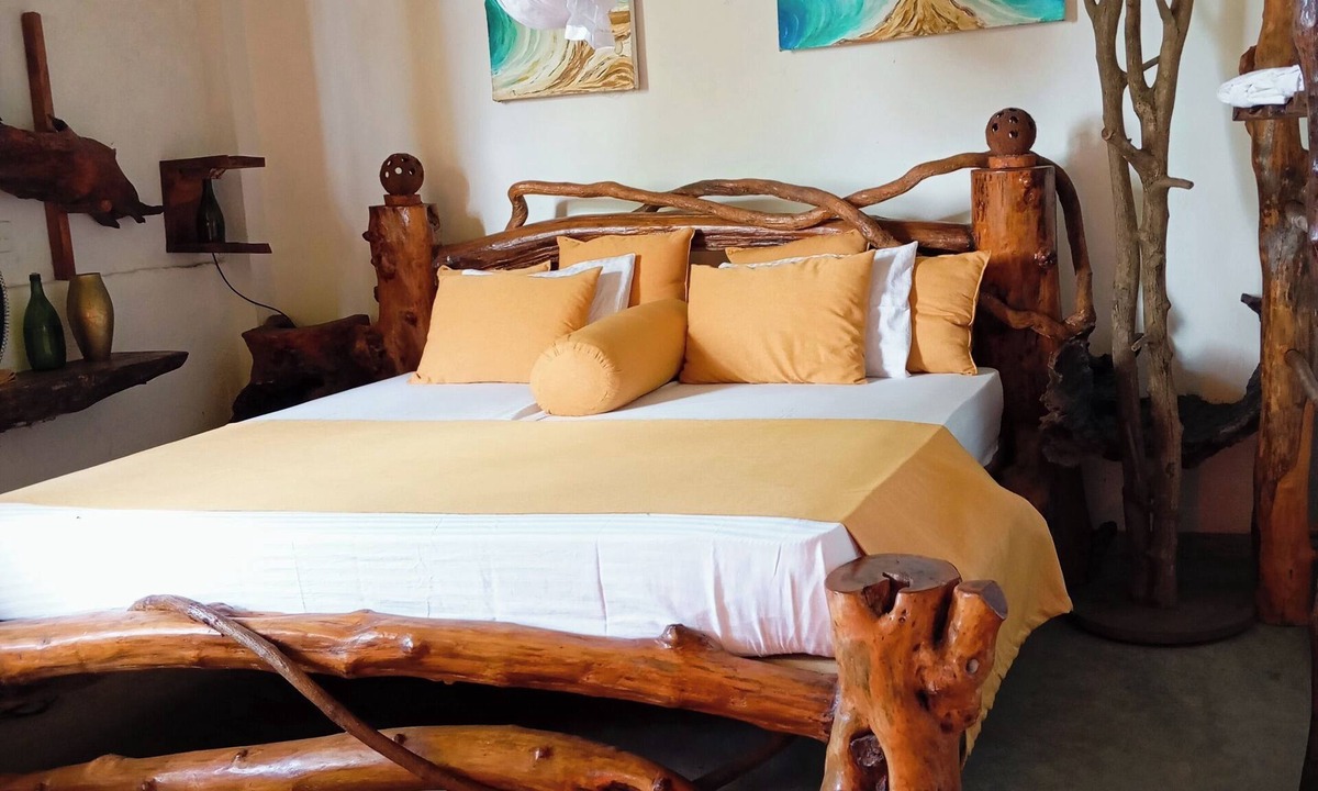 Dickwella Villa | Charming unique 1-bedroom villa in serene Dickwella with WiFi