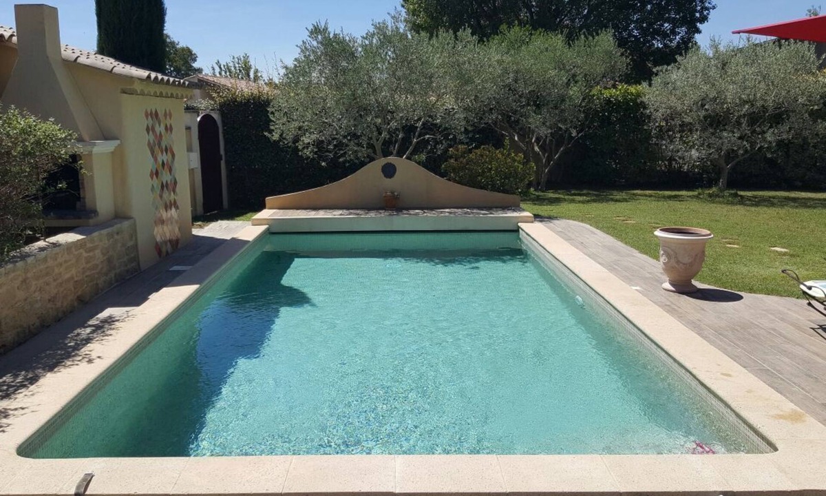Cornillon-Confoux Villa | Charming Villa with Pool, close to The Alpilles