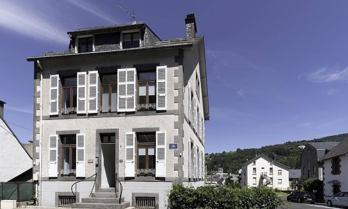 La Bourboule Apartment | Charming Villa for 4 in Mont-Dore