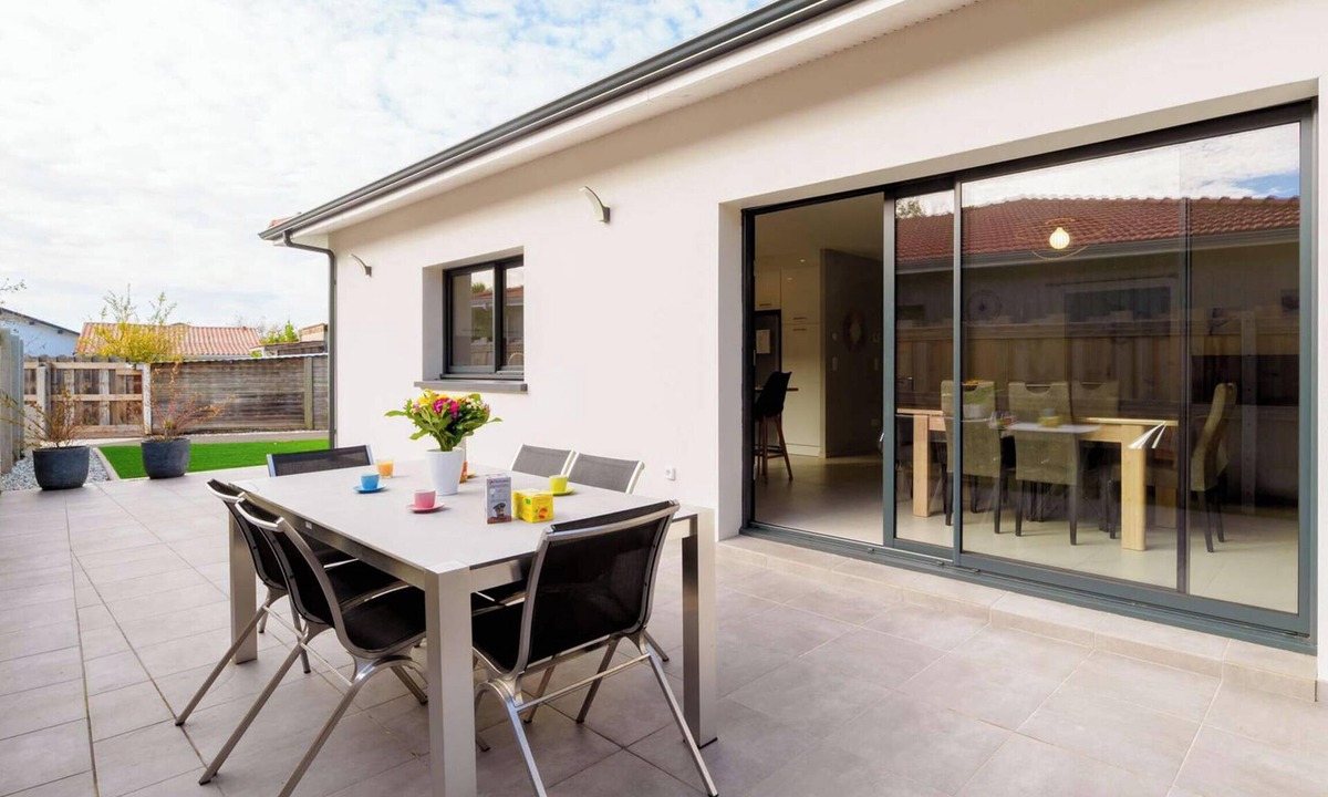 Biscarrosse Villa | Charming Villa in Biscarrosse with Garden, 3 Bedrooms, and Terrace - Perfect for 6 Guests
