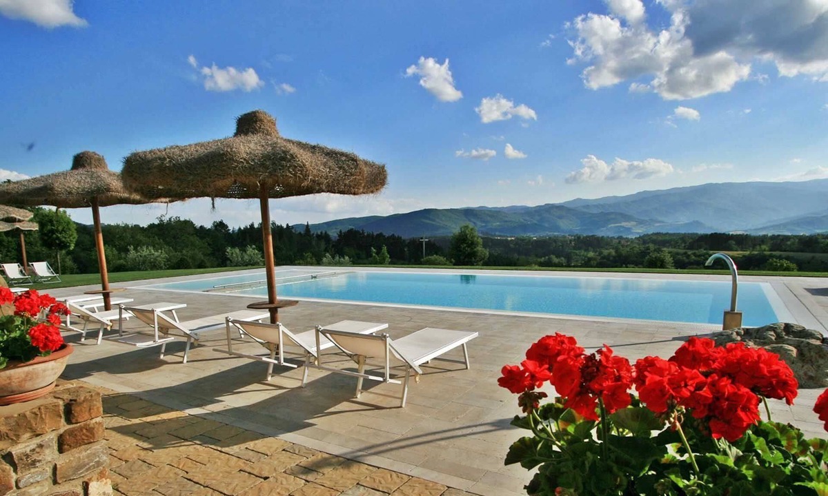 Bibbiena Villa | Charming villa in panoramic position w/private pool