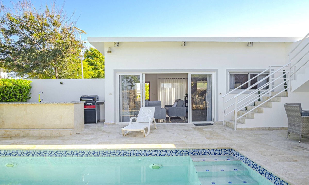 Playa Chiquita Villa | Charming villa with 2 bedrooms and WiFi, AC in marvelous Sosúa