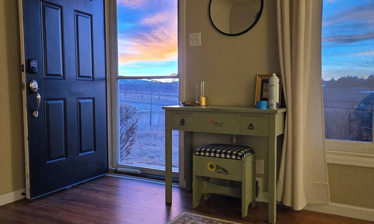 Casper House | Chasing Sunsets