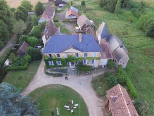 Saint-Michel-de-Chavaignes Villa | Chateau de Lassay - Charming castle for rent in Sarthe