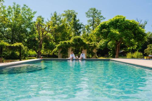 Port-Lesney Hotel | Chateau De Germigney