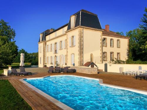 Saint-Laurent Bed & Breakfast | Chateau de la Coutere
