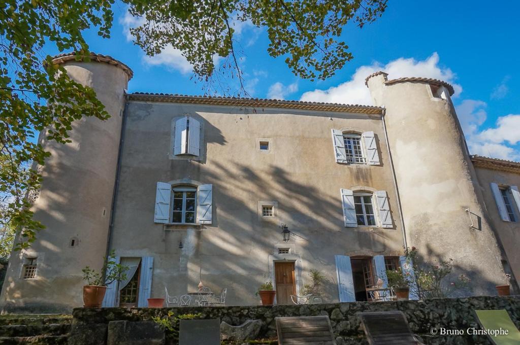Chabestan Bed & Breakfast | Chateau de Laric