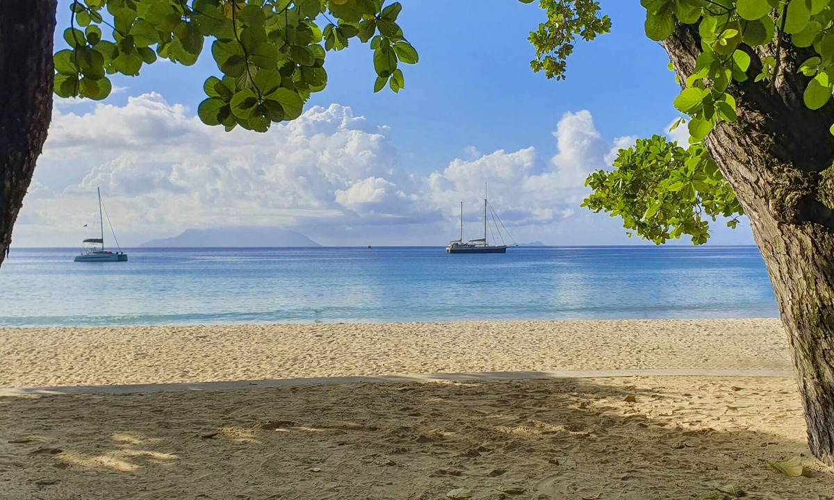 Beau Vallon Villa | Chateau Elysium - Two bedroom villa 1